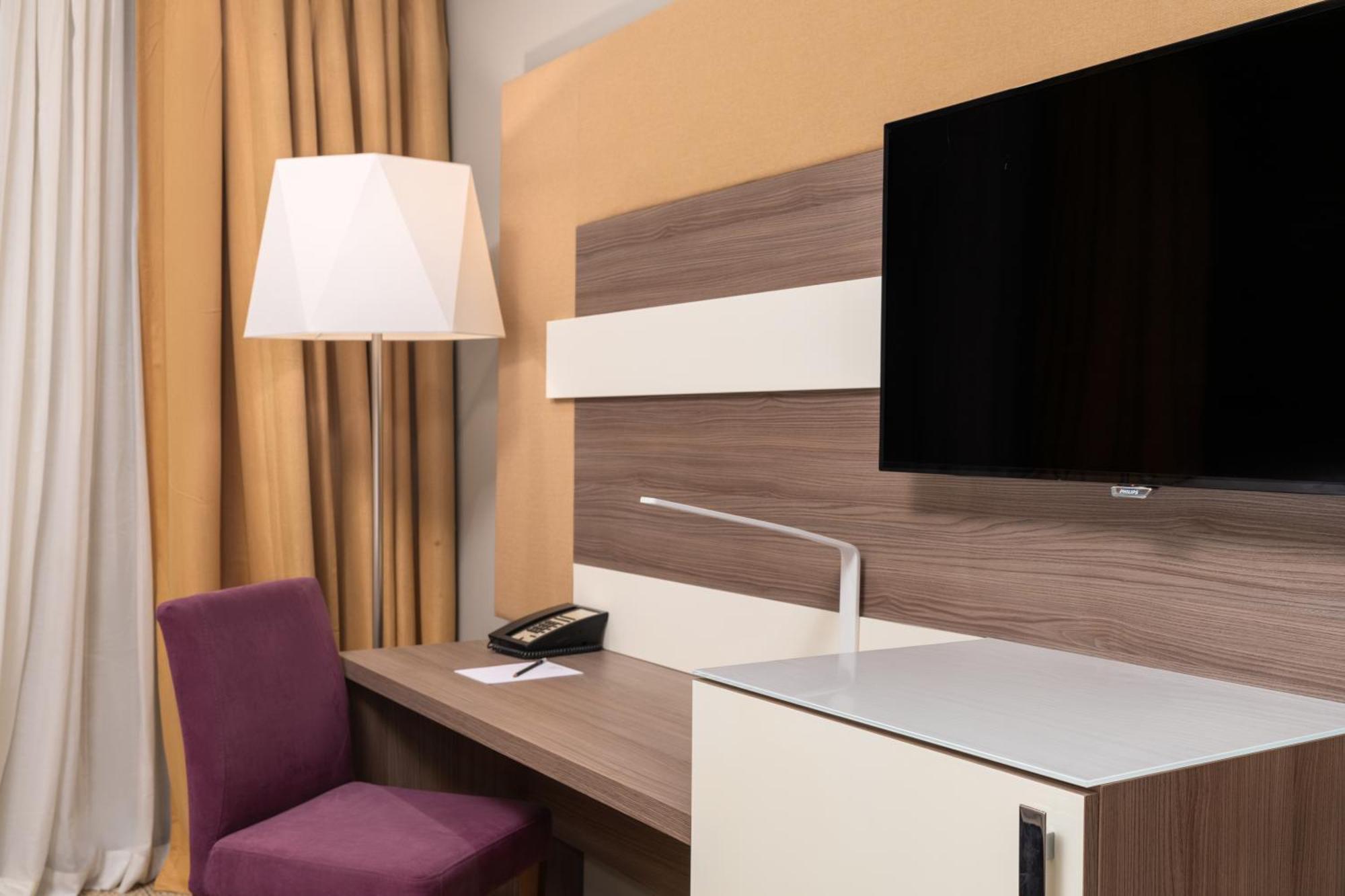 होटल Mercure Makkah Aziziah 4*